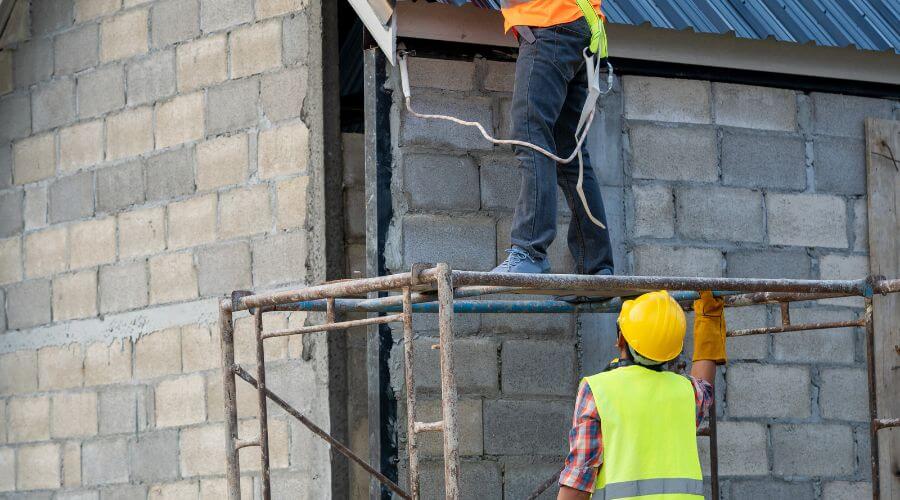 Expert top industrial roofings services in Leesburg, OH